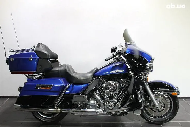 Harley-Davidson FLHTK  Image 5