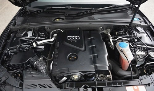 Двигатель Audi A5 2.0 TFSI
